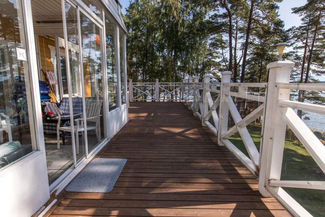 Villa Harald - Beachfront Hitis Luaran gambar