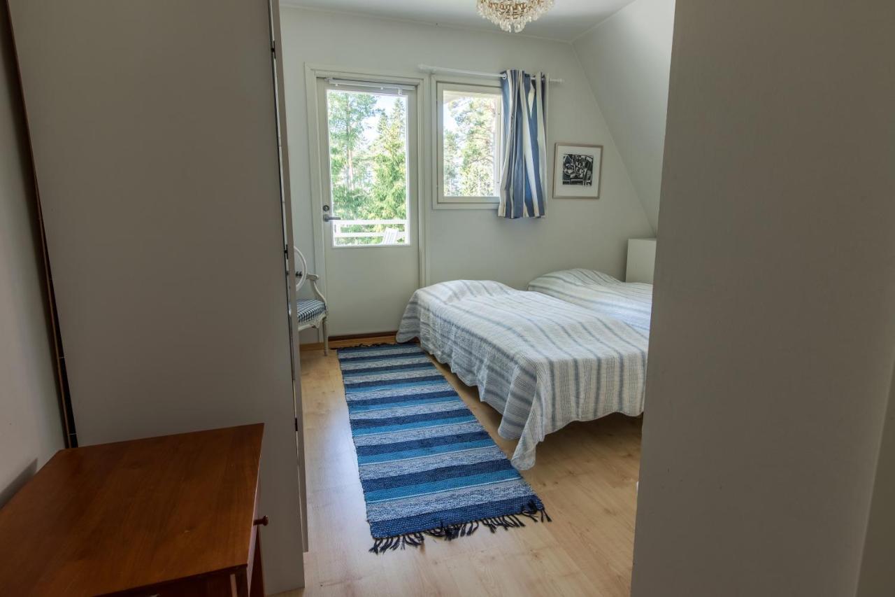 Villa Harald - Beachfront Hitis Luaran gambar